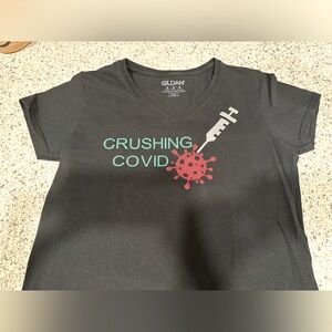 Gildan Vneck Tshirt Women’s size Medium Black Covid Era